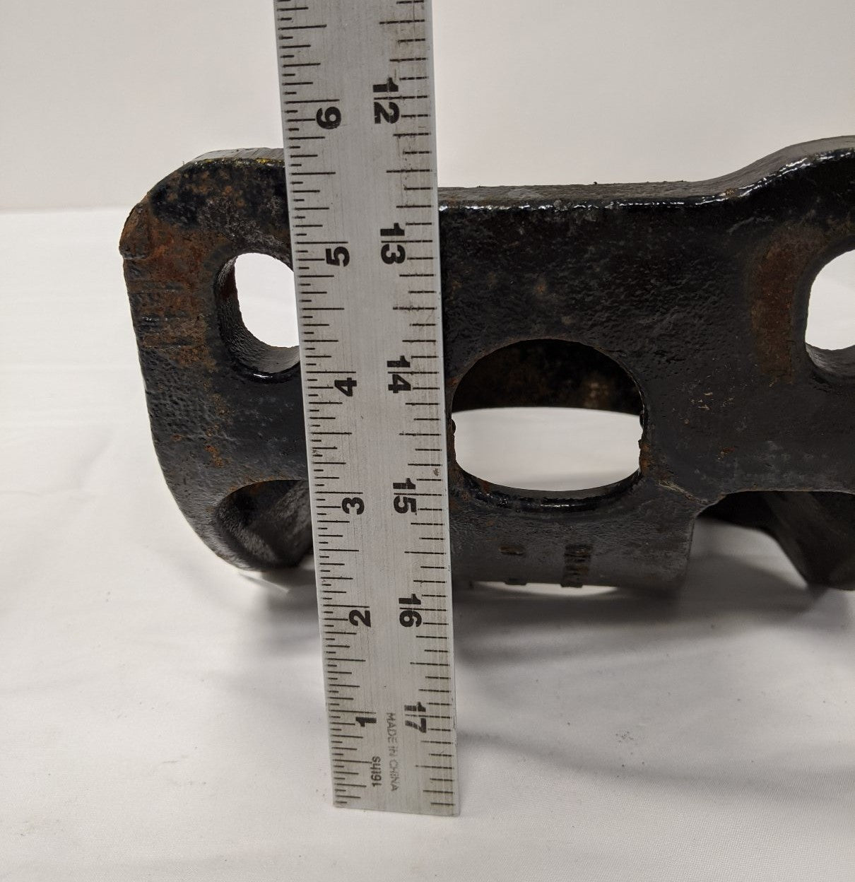 Used FTL Cascadia P4 Front Cab Support Mounting Bracket - P/N R18-67961-000