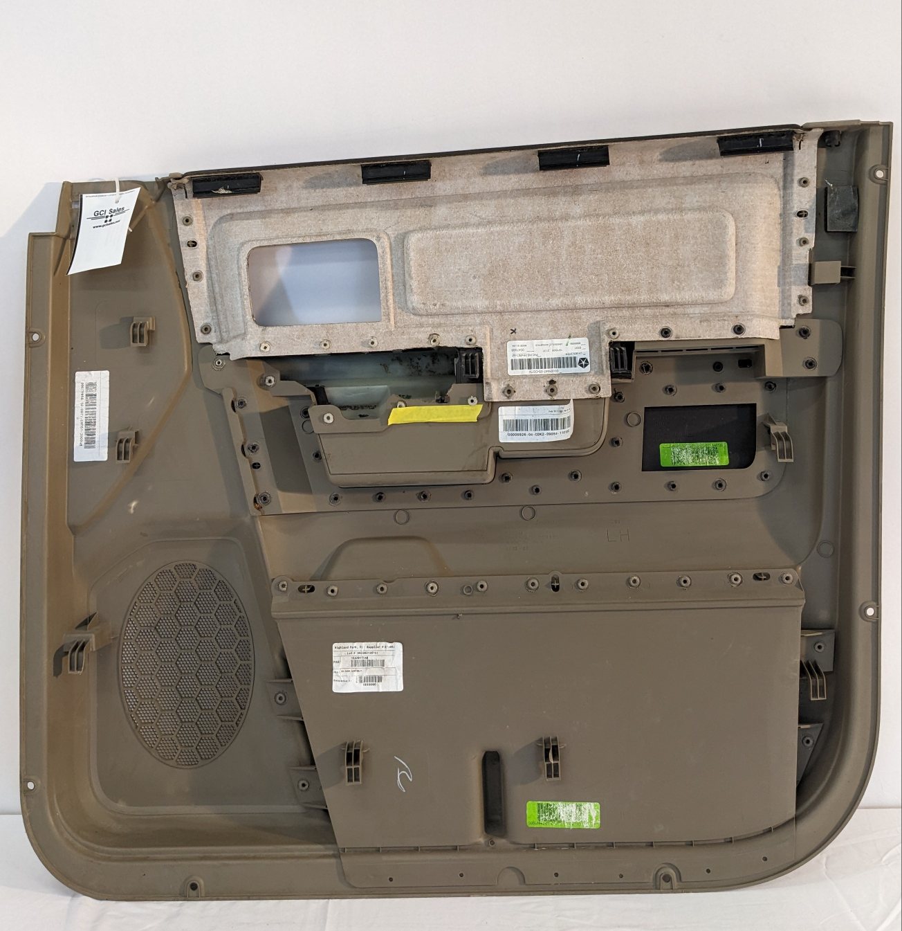 Damaged Dodge Ram 1500 Front LH Door Panel Assembly - P/N 00005926-04-0001 (10090302112060)