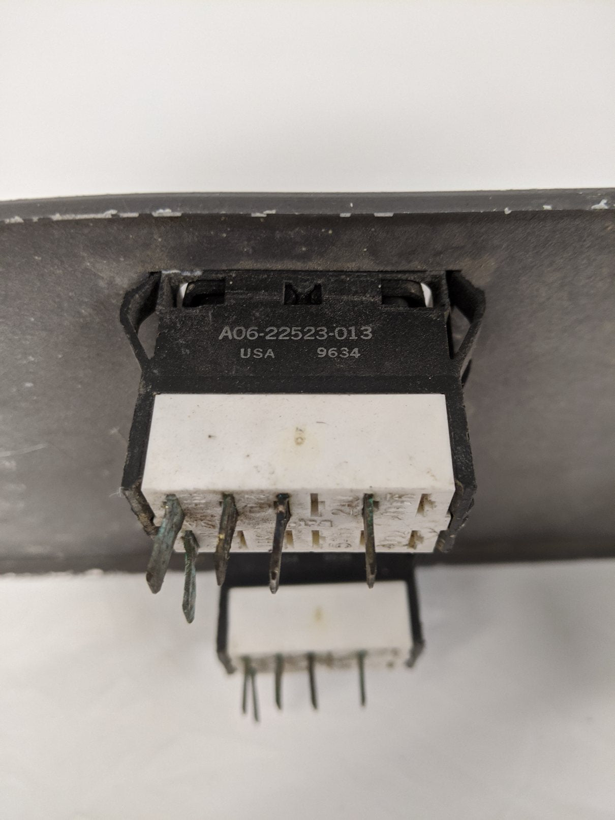 Used Freightliner Columbia Sleeper Light Switch Control Panel - P/N 22-43811-003