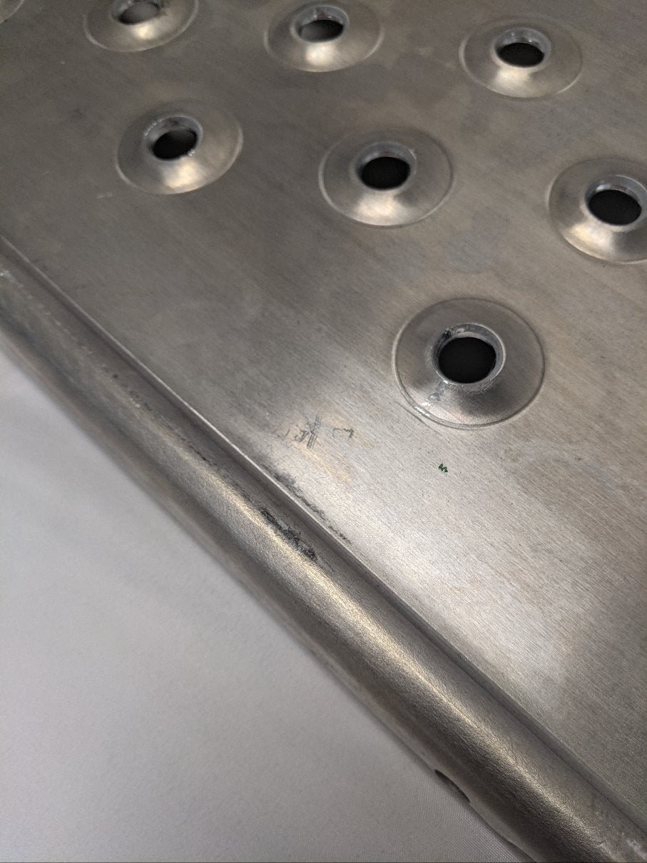 Freightliner NGC Recess Deck Plate 33x20.5" | A22-72422-001