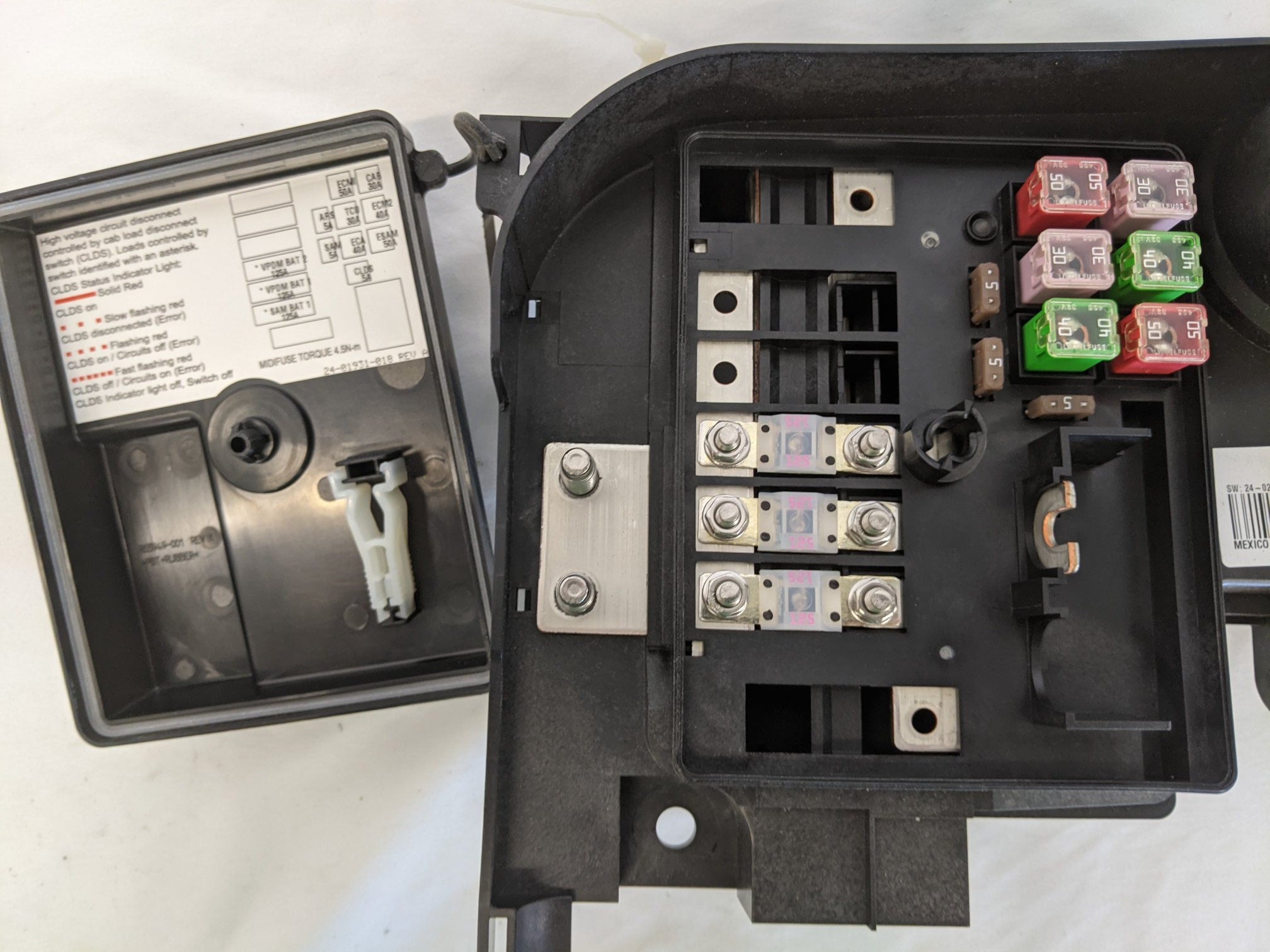 New Freightliner Daimler Battery Cable Access Power Module - P/N A66-01830-001 (10173275472188)