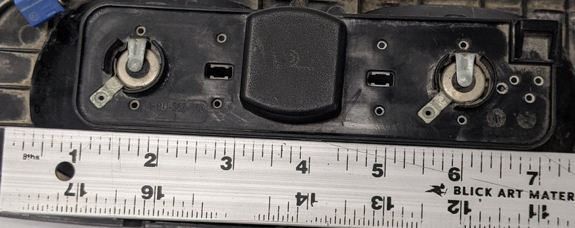 Freightliner Cascadia Sleeper Interior Light w/ GPS 22-60999-000