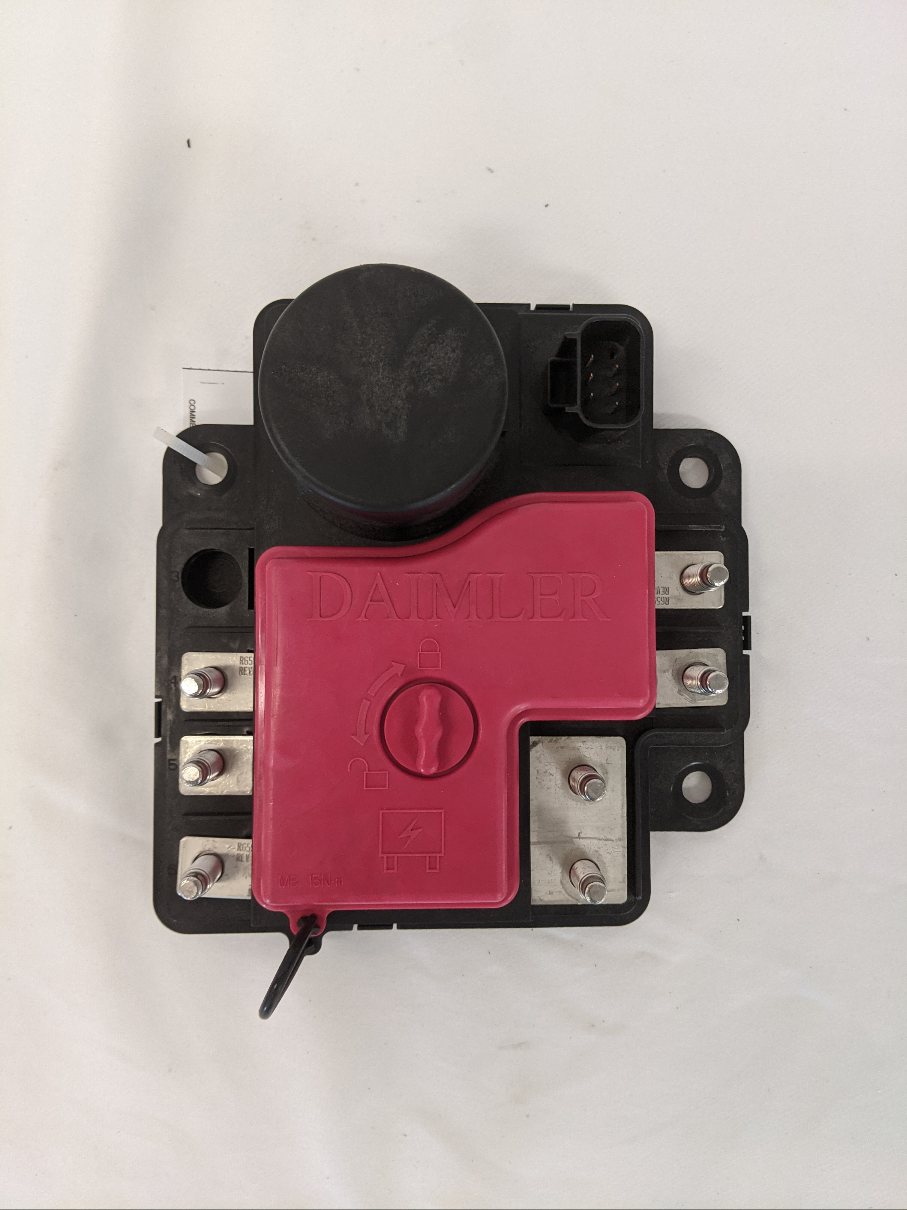 Daimler 1XMC Auxiliary Battery Cable Access Module - P/N  A66-14402-023 (10173284352316)