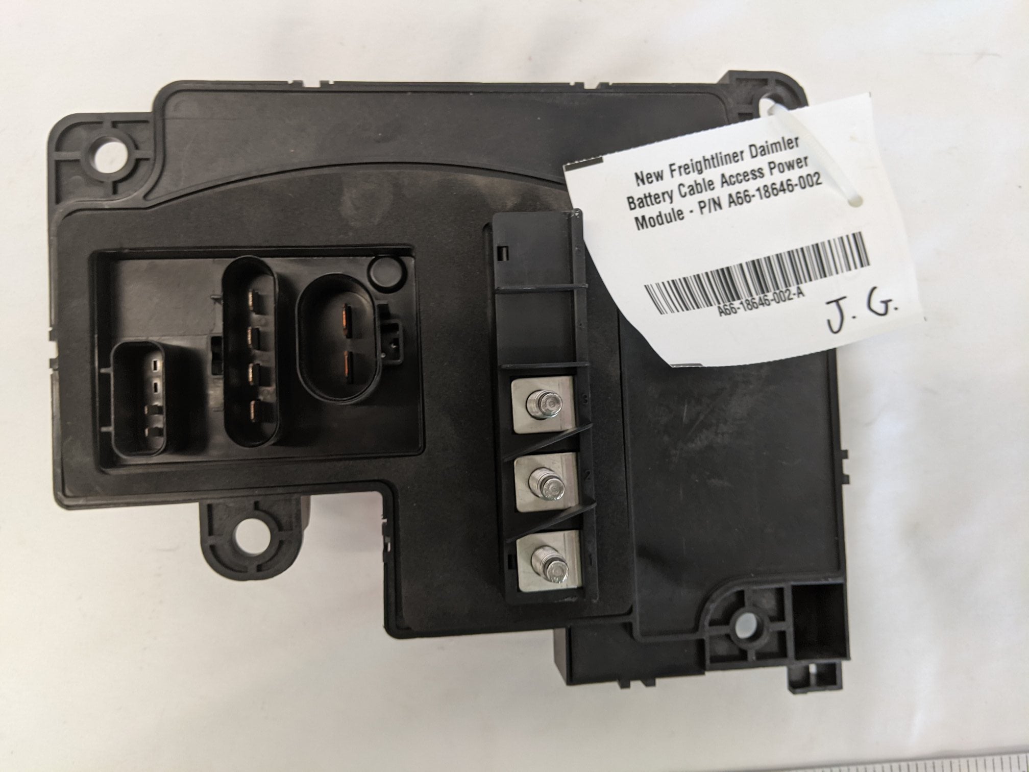 New Freightliner Daimler Battery Cable Access Power Module - P/N A66-18646-002 (10173275603260)