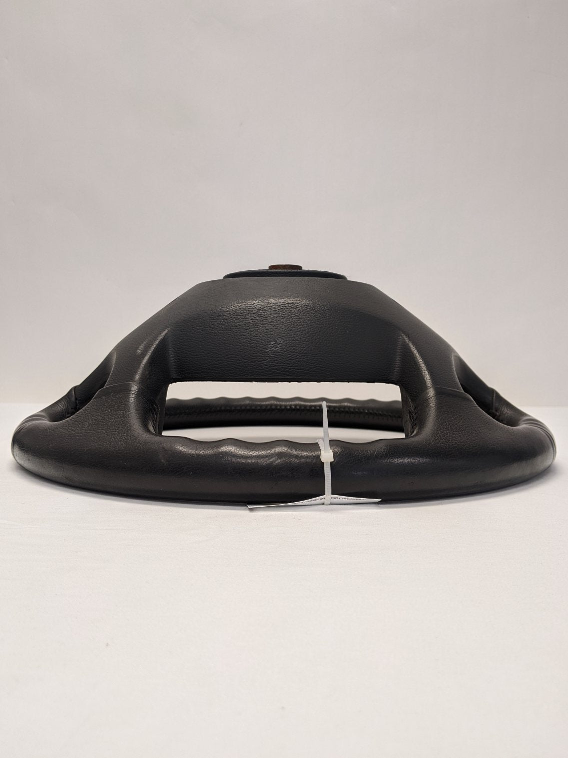 Freightliner 18" Leather Steering Wheel - A14-15884-001