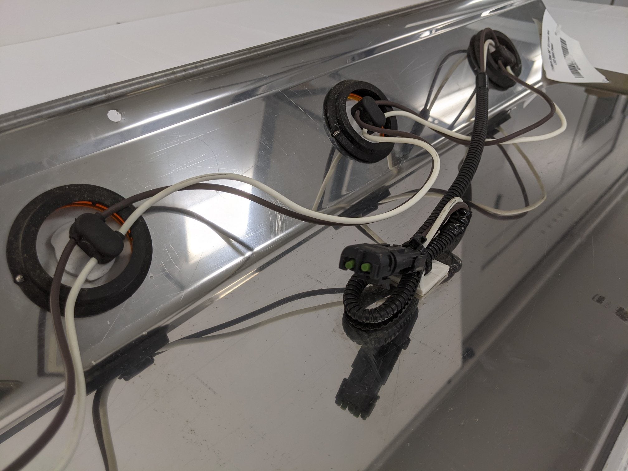 Western Star 82" Sleeper RH LED Skirt Panel  - P/N A22-67917-011 (4023590944854)
