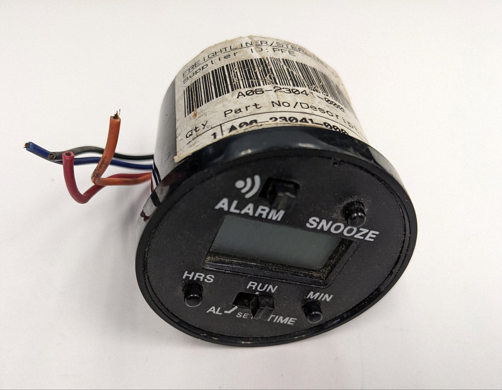 Damaged Freightliner Cascadia Black Digital Alarm Clock - P/N A06-23041-000 (10122020716860)