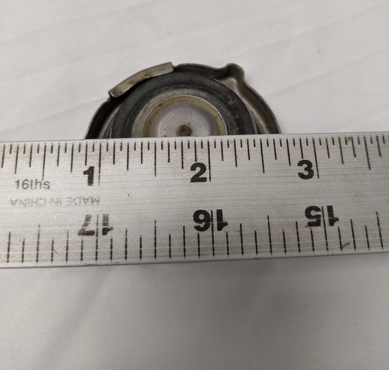 Used Freightliner Chrysler Radiator Cap - P/N 52028892AA