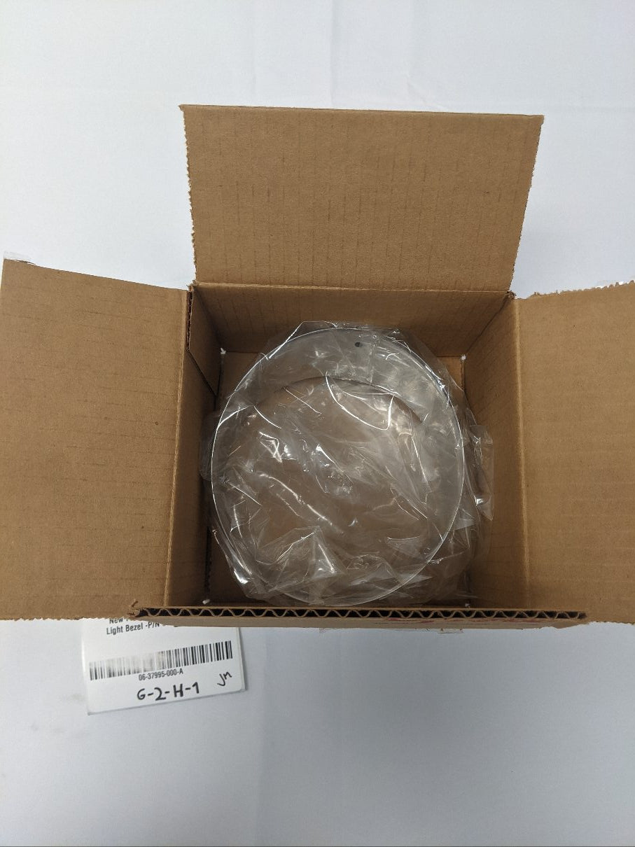 Freightliner LH Driving Light Bezel | P/N 06-37995-000