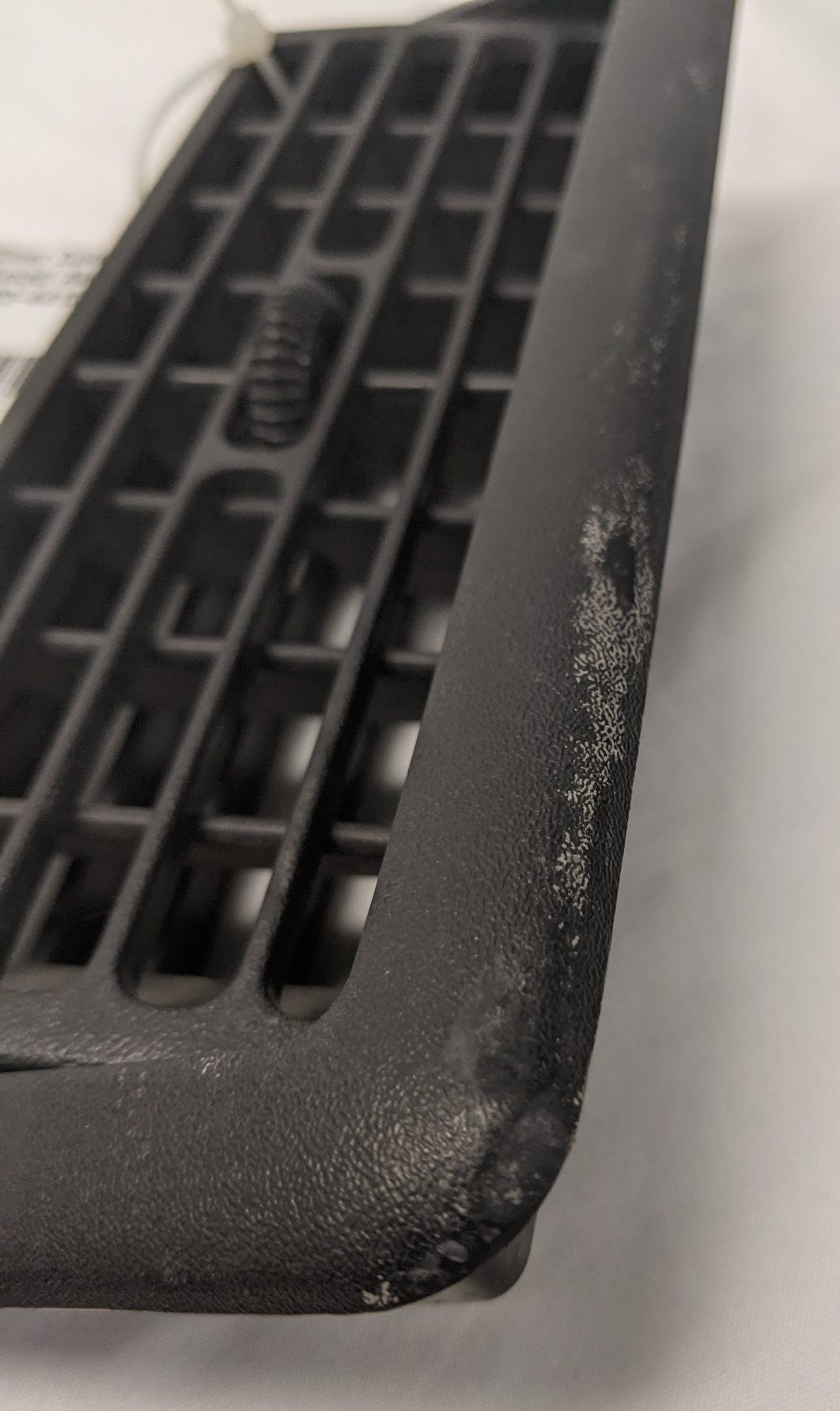 Used Freightliner Columbia Raised Roof Small Air Vent Louver - P/N A22-44135-000