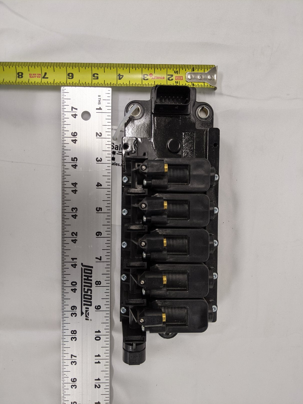 DTNA 5 Solenoid Air Management ECP Bank - P/N  A12-29760-005 (10158244888892)