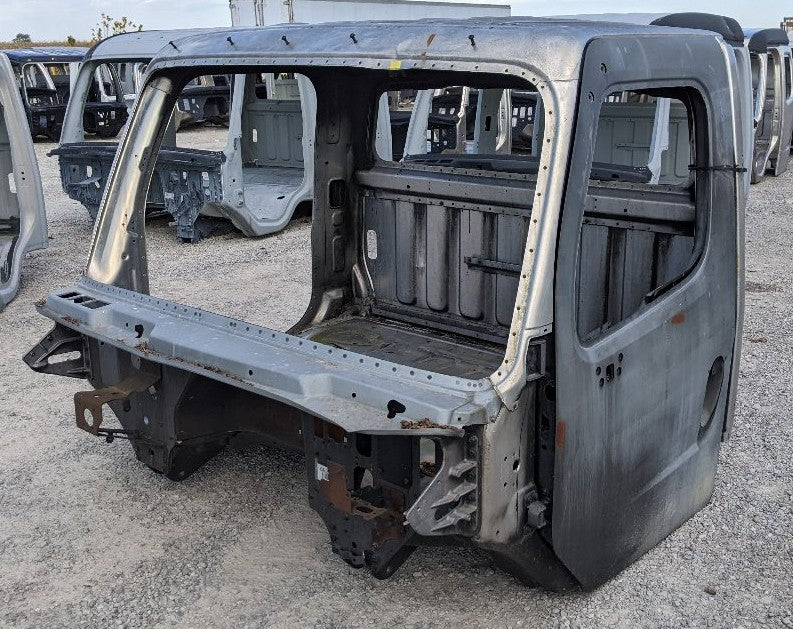 Damaged Freightliner M2 Day Cab Shell #19
