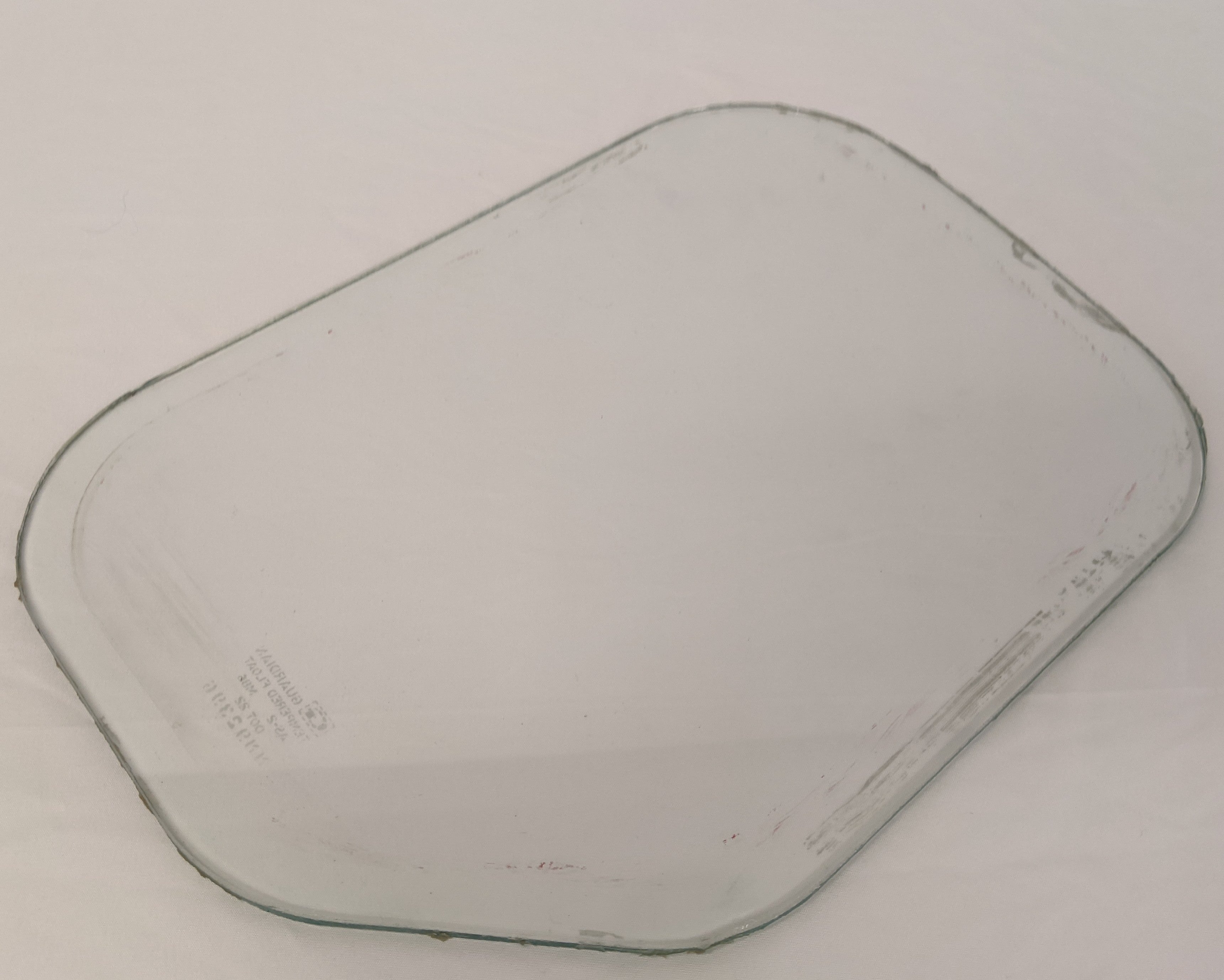 Used Freightliner Columbia RH Lower Door View Window Glass - P/N 18-30339-000 (10114317386044)