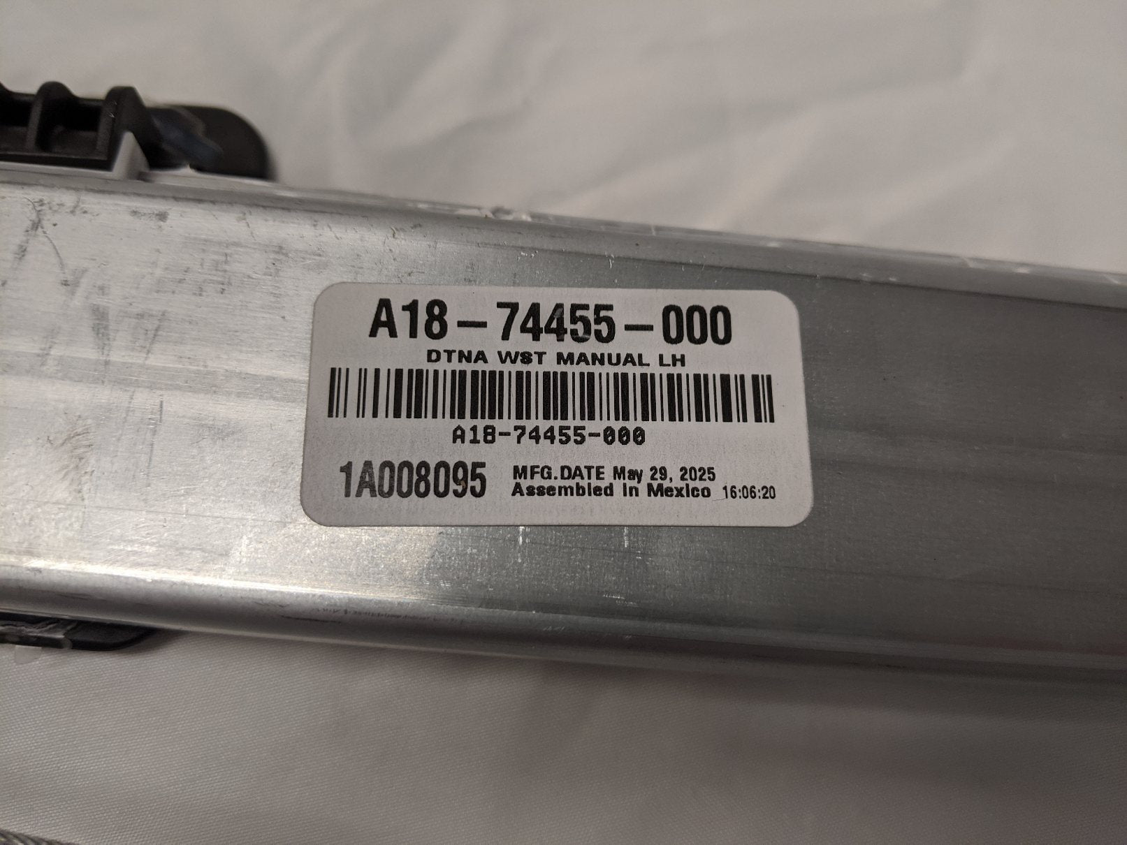 Western Star LH Manual Window Regulator - A18-74455-000