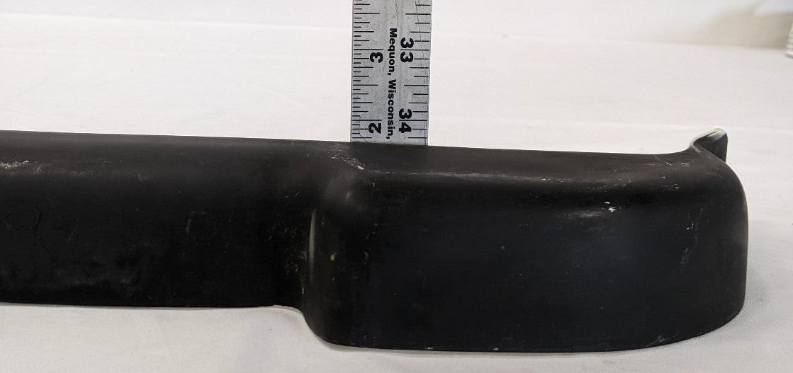 Freightliner Cascadia Day Cab RH Rocker Panel A18-58886-003 (Used)