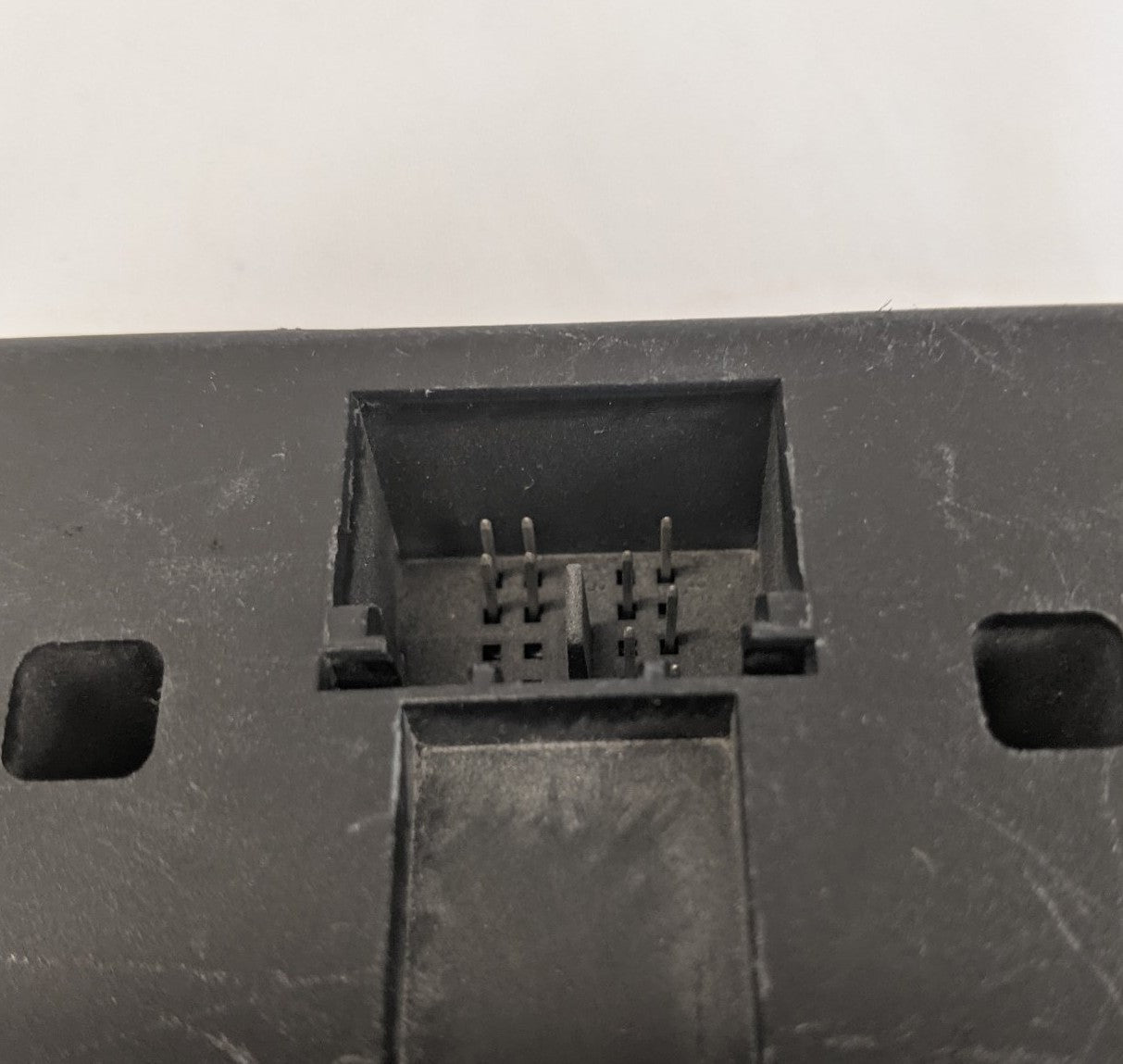 Damaged Freightliner Cascadia ECU Module - P/N A06-74995-005