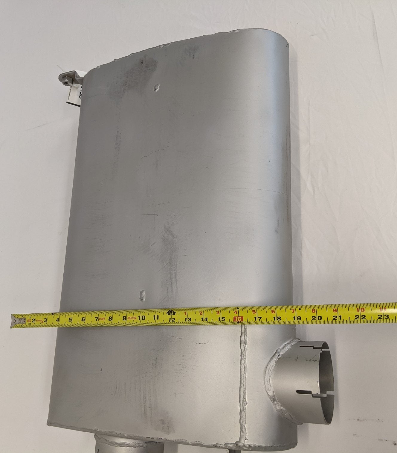 New Freightliner M2 RH Outlet Oval Muffler - P/N 04-20014-000 (10119114260796)