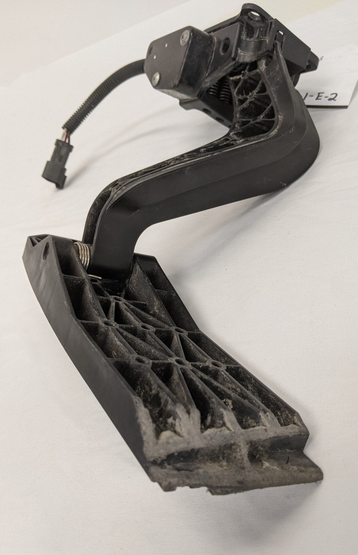 A01-29036-001 - Freightliner Plastic Throttle Accelerator Pedal, Used
