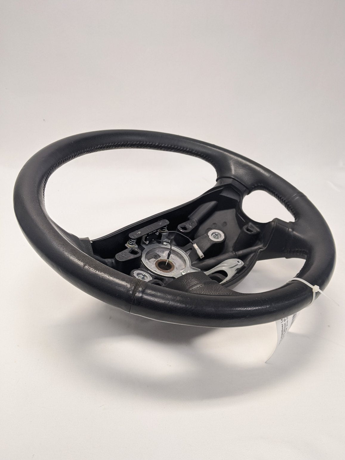 Freightliner 18" Leather Steering Wheel - A14-15884-001