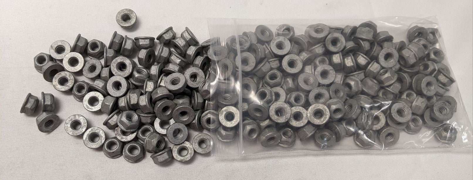 *Lot of 200* New #12-24 Grade 8 Steel Galvanized Flange Lock Nuts