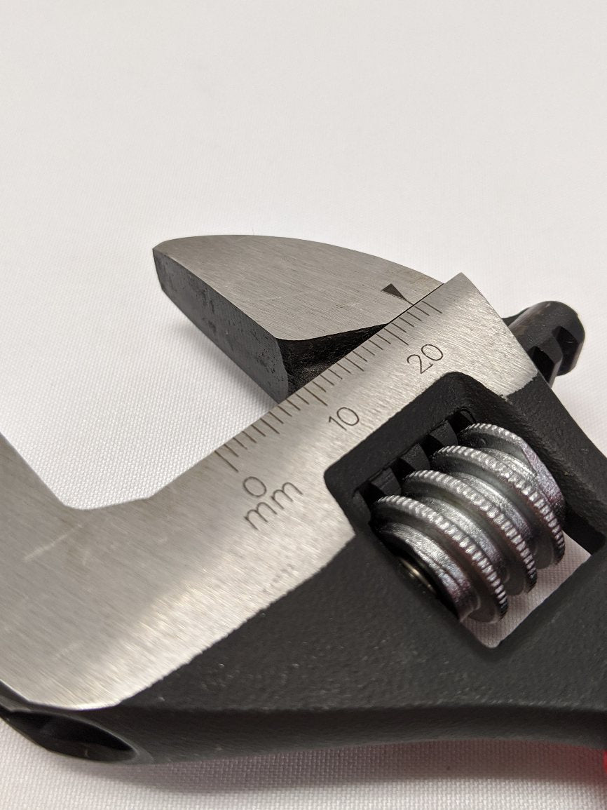 Wiha 8" 1000V Insulated Adjustable Wrench - P/N 762/200