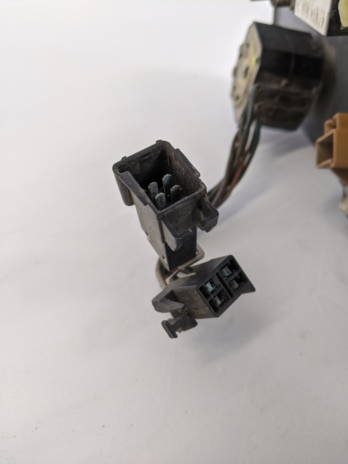 Used Freightliner Columbia Sleeper Cab Control Panel - P/N 22-46623-048