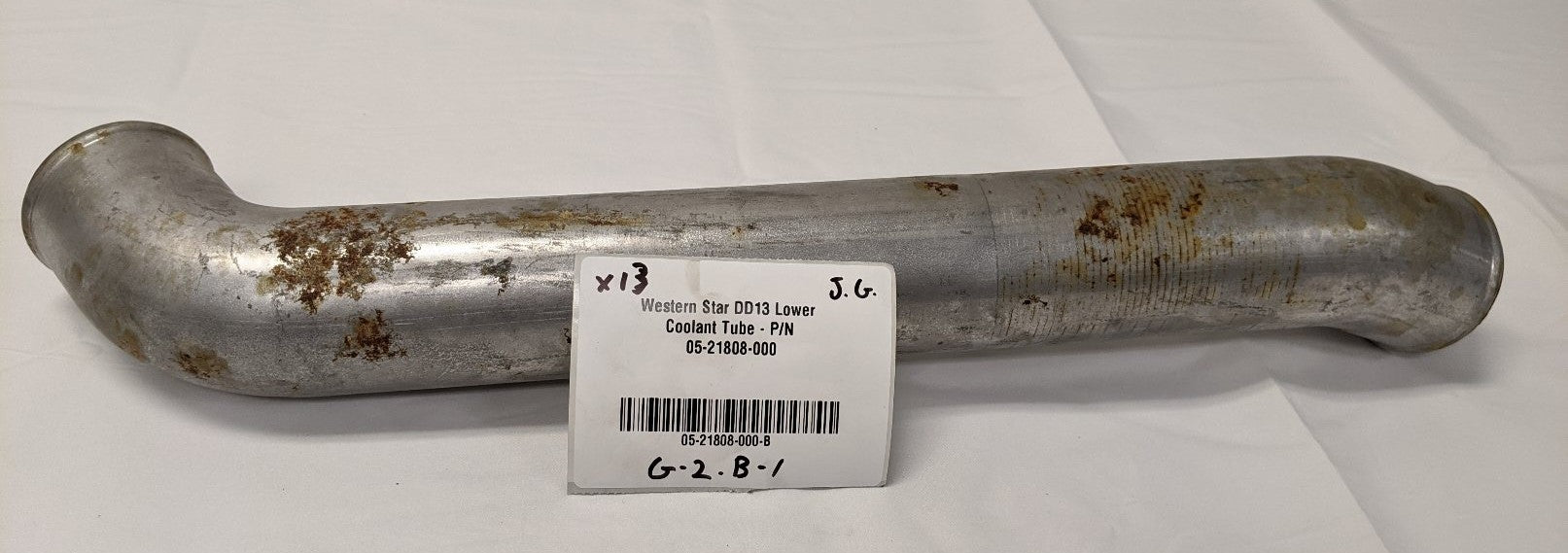 Western Star DD13 Lower Coolant Tube - P/N  05-21808-000