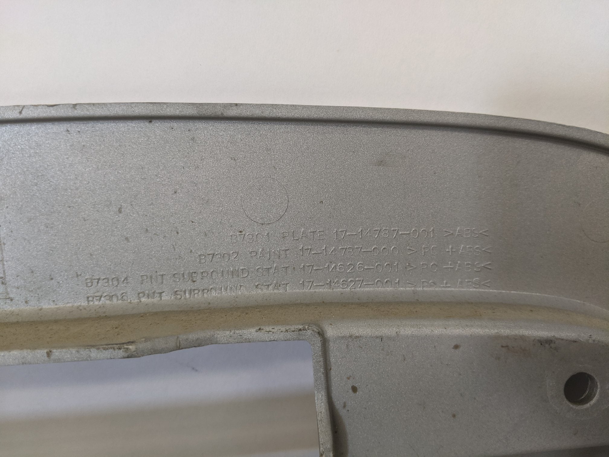 Used Freightliner M2 Argent Silver Painted Grill -P/N 17-14787-000 (4919660150870)