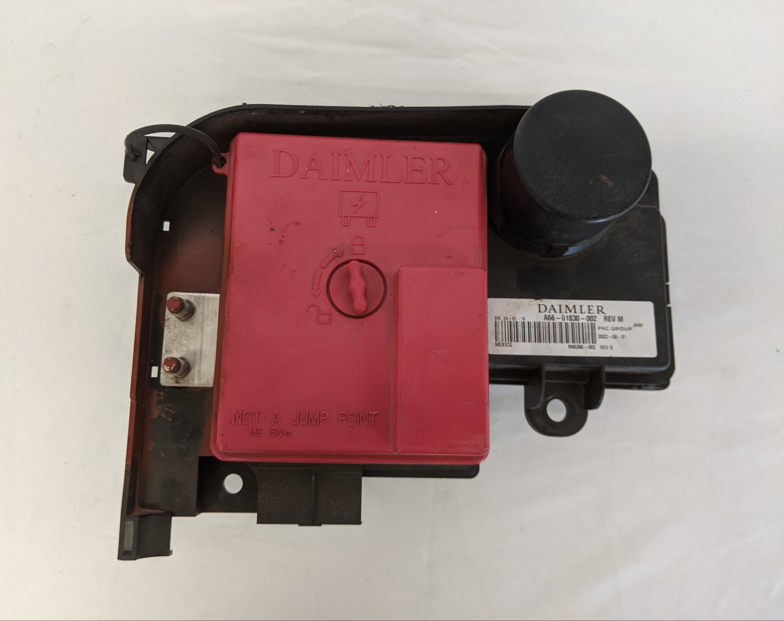 Used Freightliner Daimler Battery Cable Access Power Module - P/N A66-01830-002 (10171276263740)
