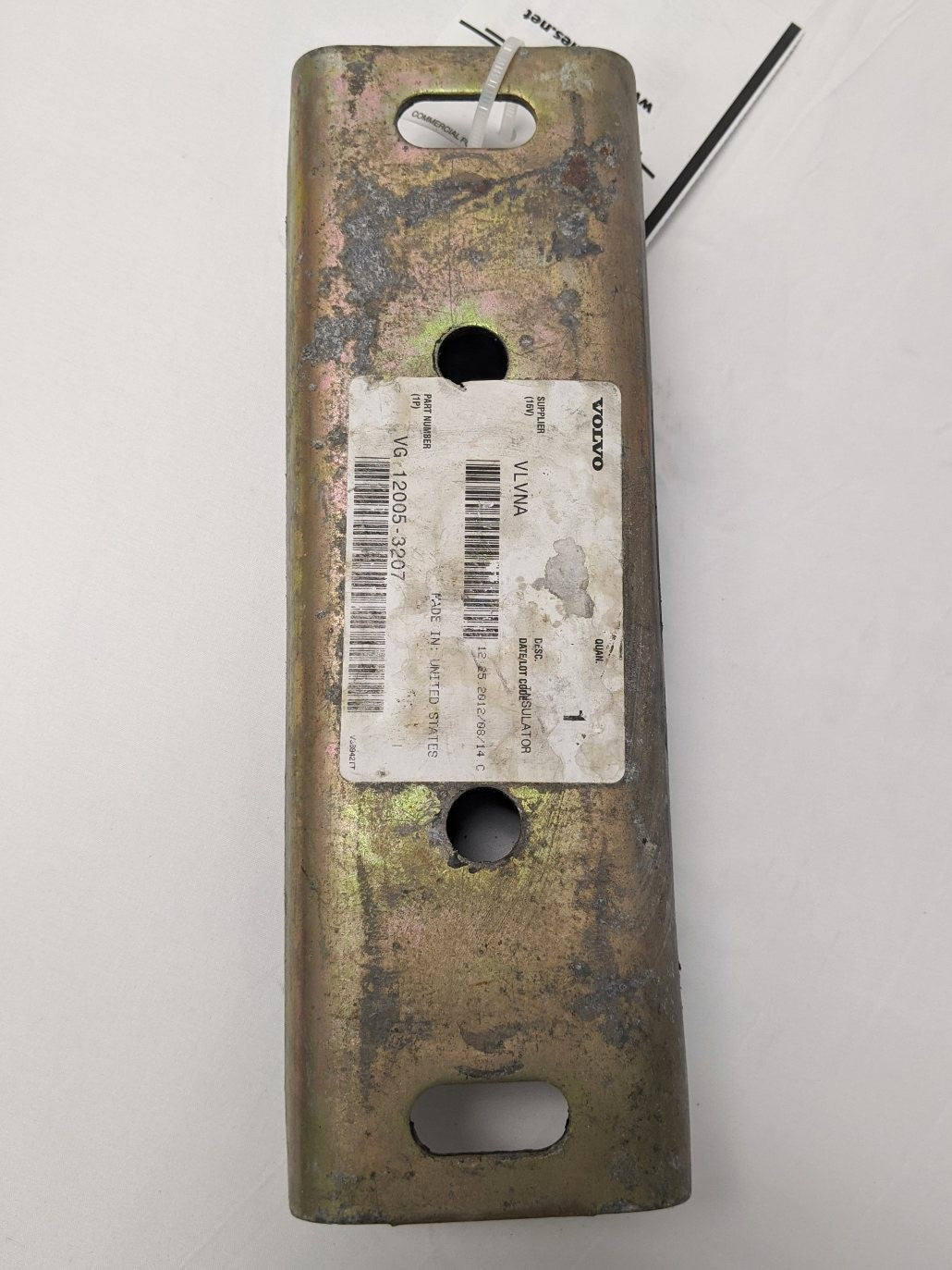 Used Volvo Engine Motor Mount Insulator - P/N VG-12005-3207