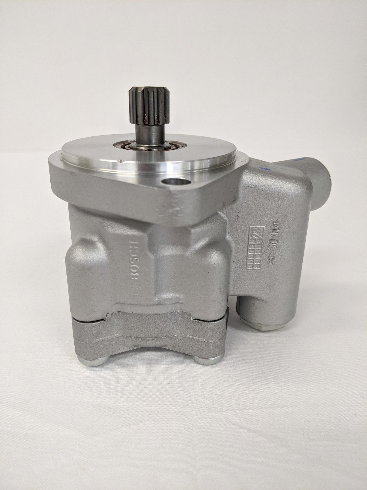 New Freightliner MD 181618LES Power Steering Pump - P/N 14-20739-001 (10162194252092)