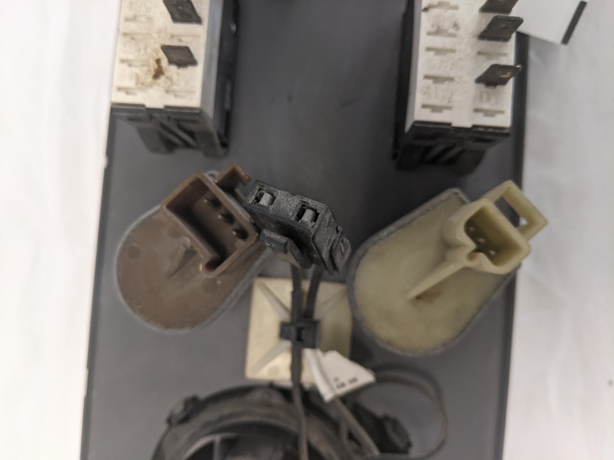 Used Freightliner Columbia Sleeper Control Panel -  P/N 22-46623-044