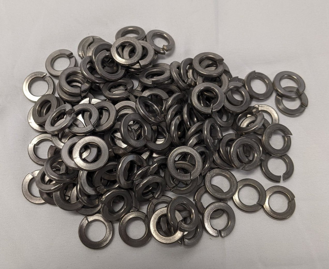 *Lot of 150* New 3/8" x 5/8" x 1/16" Zinc Plated Steel Lock Washers