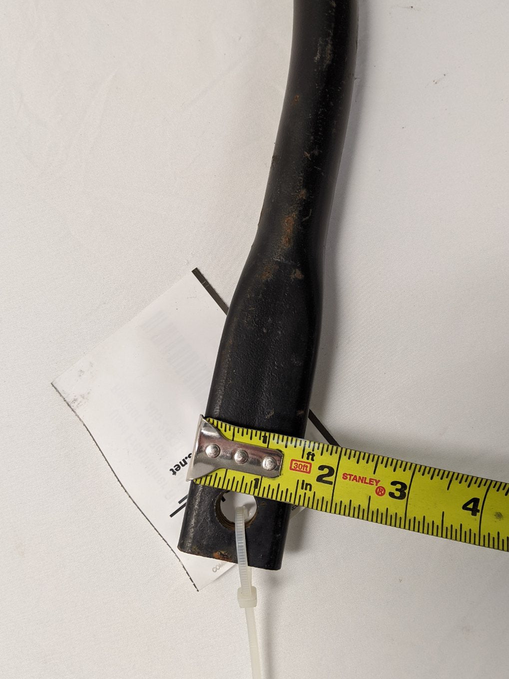 Freightliner RH Radiator Tie Rod Strut (A05-24331-000) - Used