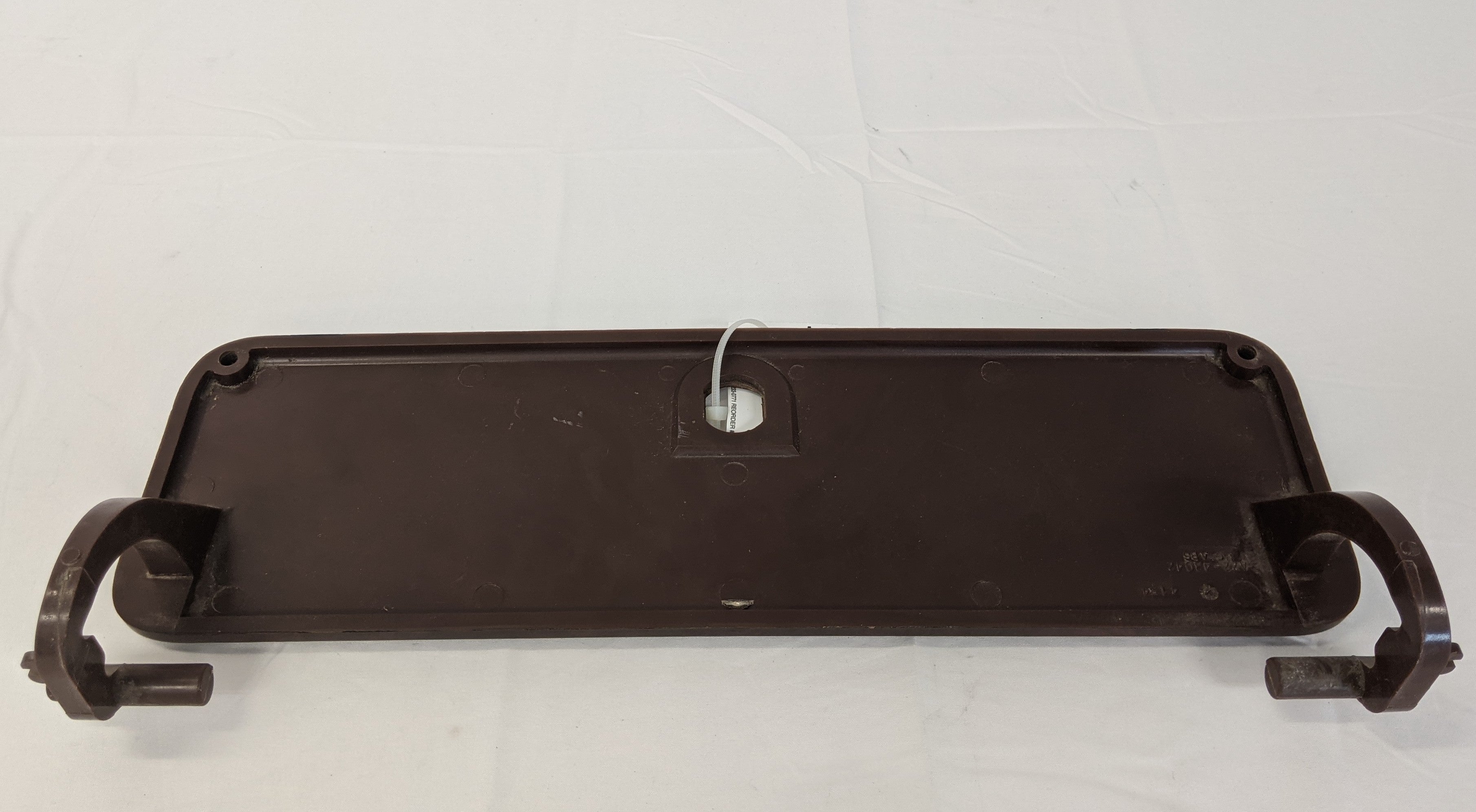 Used Freightliner Columbia Front Overhead Compartment Door - P/N A22-43042-001 (10126986510652)