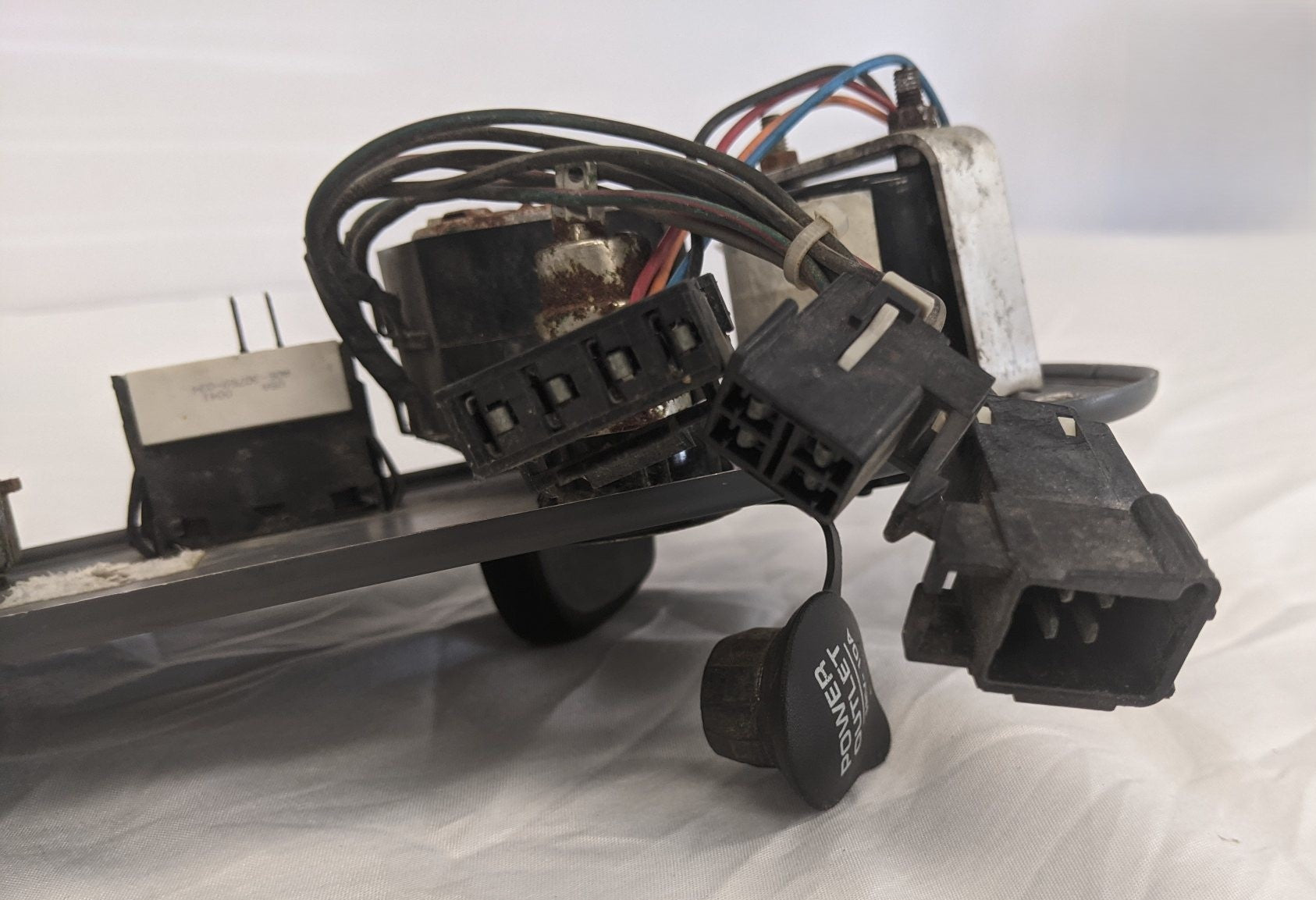 Used Freightliner Columbia Sleeper Cab Control Panel -  P/N 22-46623-009