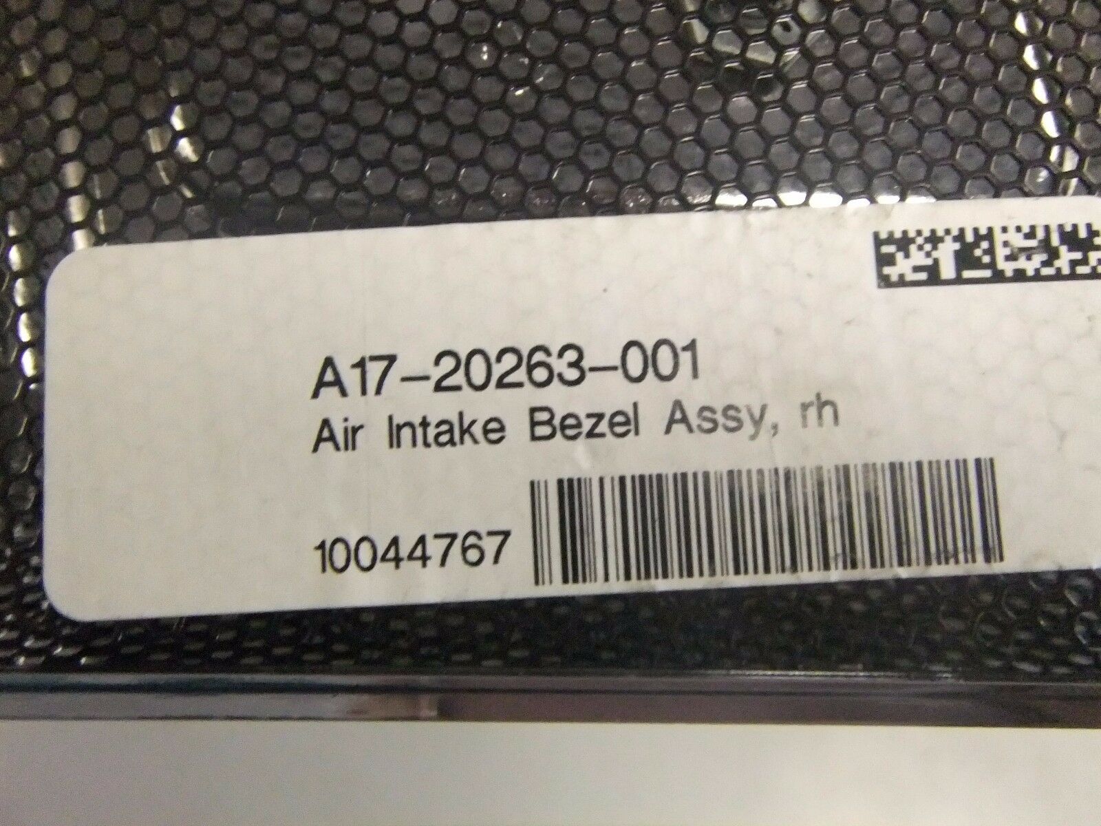 Western Star RH Air Intake Bezel Assembly - P/N's  A17-20263-001, 17-20224-001 (3939750215766)