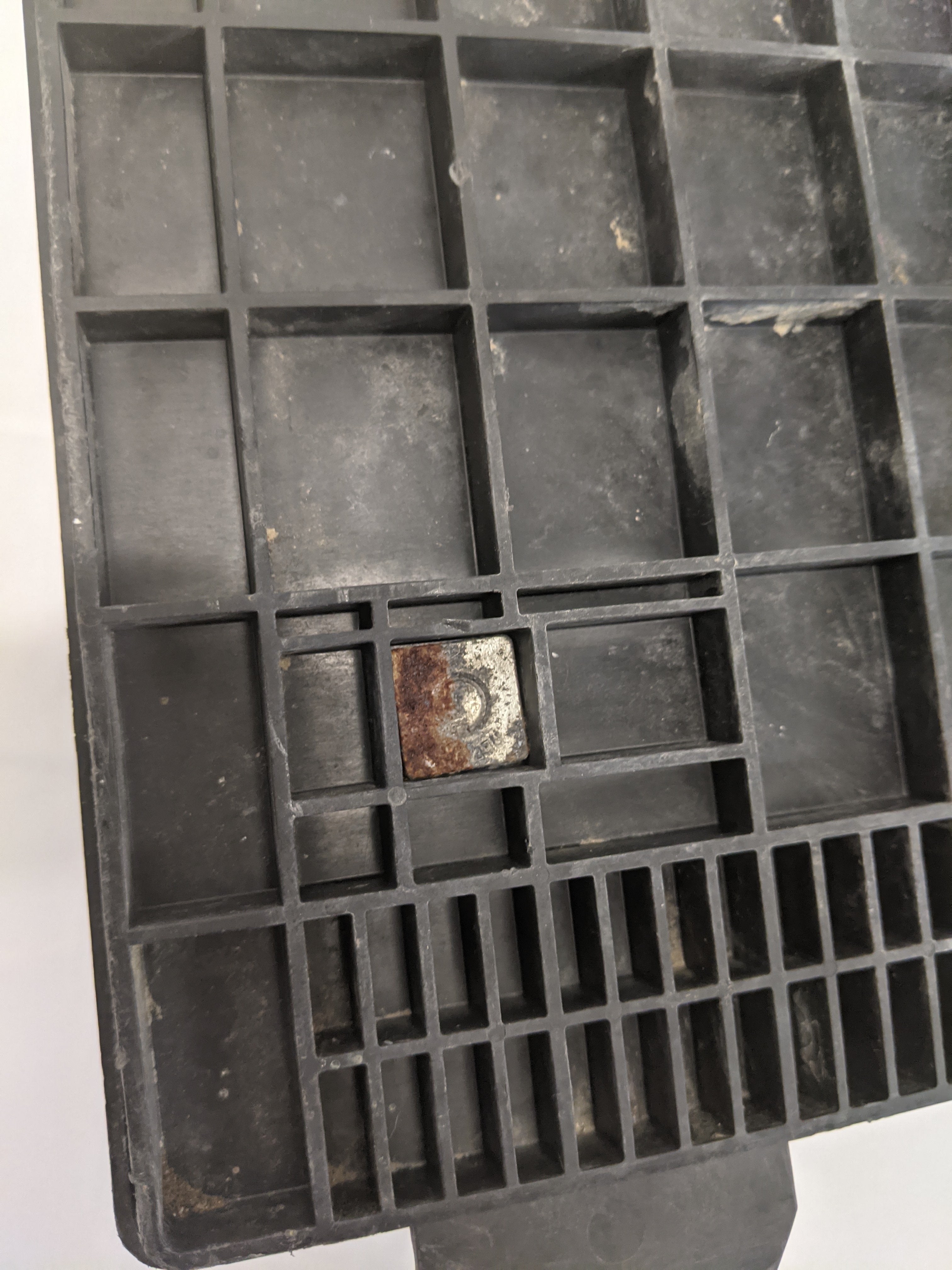 Freightliner PDM Fuse Box (A06-24478-002) - Used