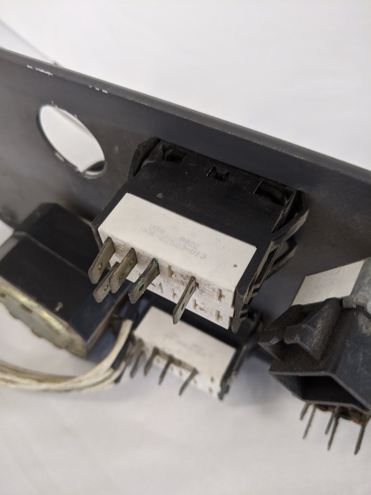 Used Freightliner Columbia Sleeper Cab Control Panel -  P/N 22-46623-004