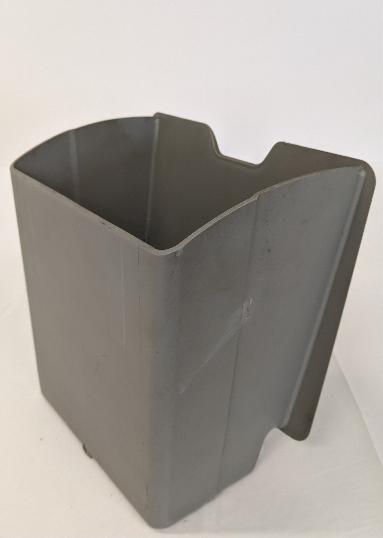 Used Freightliner Columbia, Century, Coronado Gray Waste Bin - P/N 18-39952-000 (10122021077308)