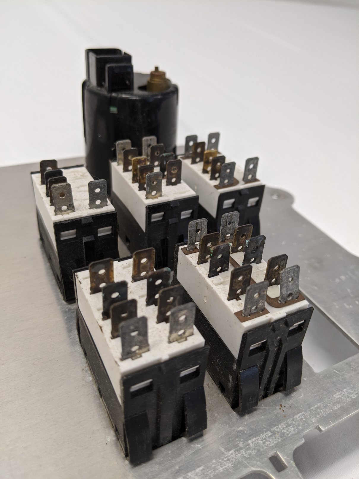 Used Freightliner Columbia Center Instrument Dash Panel- P/N 22-45867-000