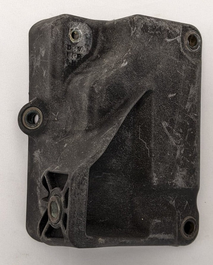 Used Freightliner Cascadia LH Upper Fairing Mounting Bracket - P/N 22-62615-010