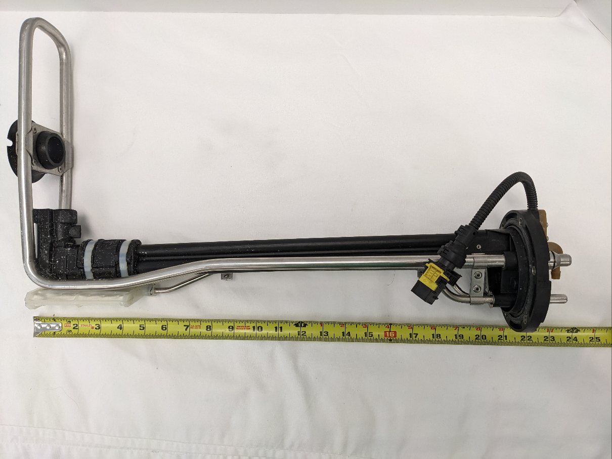 Used Freightliner Cummins 8 Gal. DEF Tank Header & Tank - P/N  04-34999-000 (8081639801148)