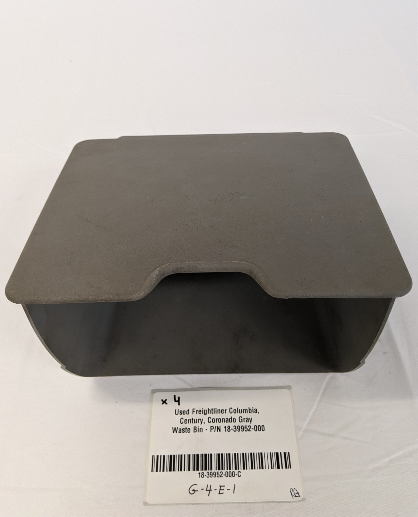 Used Freightliner Columbia, Century, Coronado Gray Waste Bin - P/N 18-39952-000 (10122021077308)