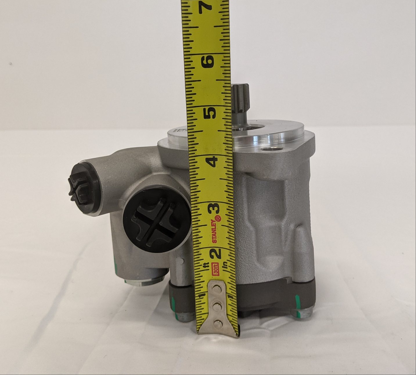 New MD 171618LES Steering Pump - P/N 14-20756-000 (10157347569980)