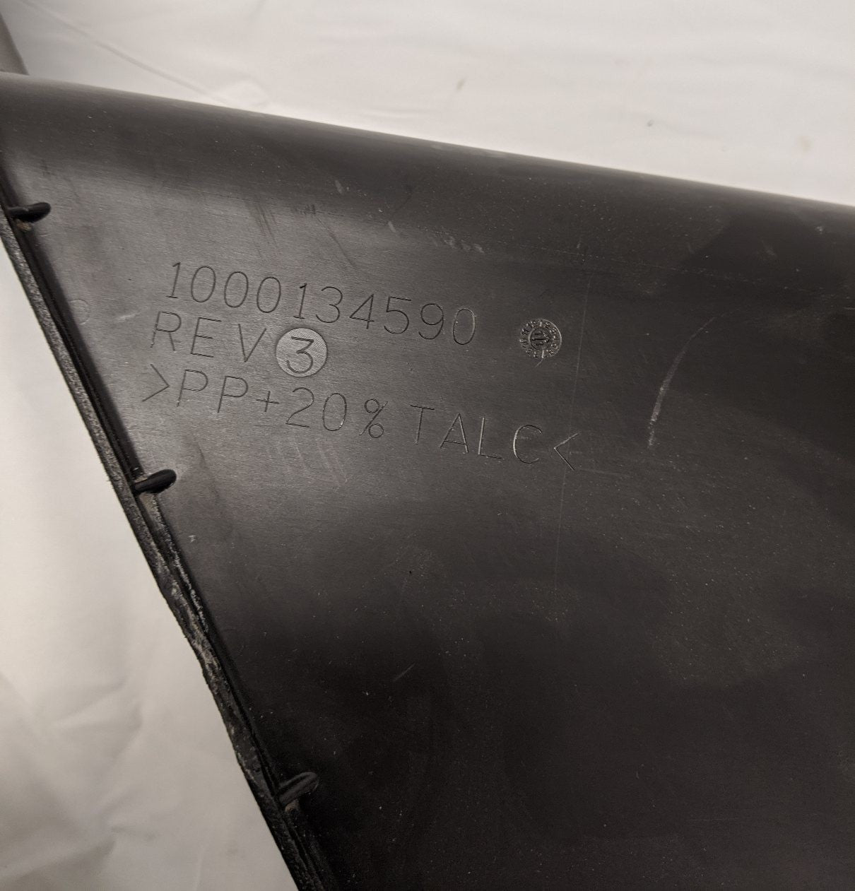 Freightliner Heater/Air Conditioner Duct Screen - KYS 1000134590
