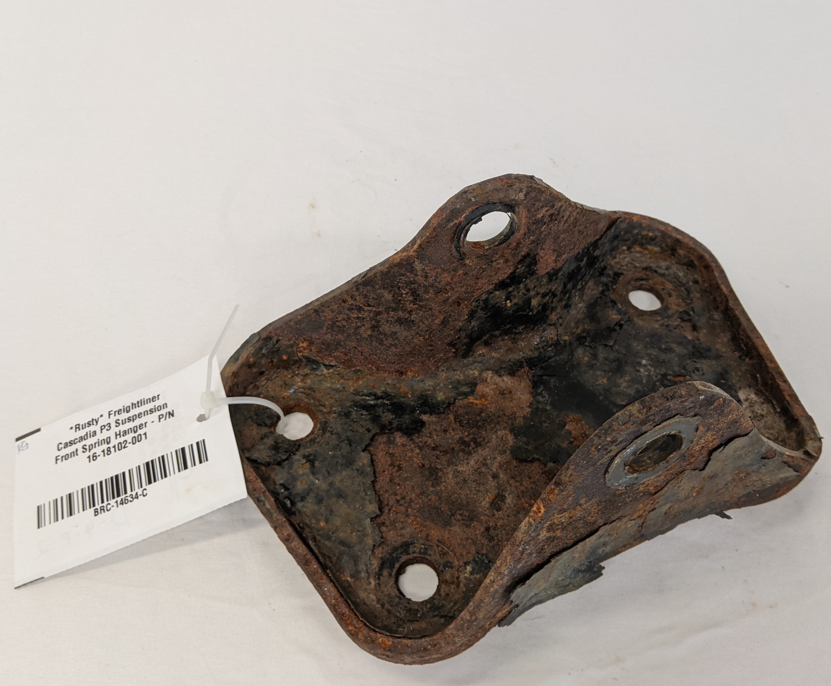 *Rusty* Freightliner Cascadia P3 Suspension Front Spring Hanger - P/N 16-18102-001 (10093047906620)