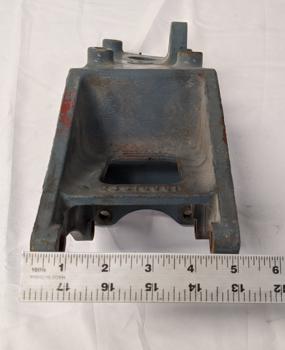Detroit Engine Air Compressor Mounting Bracket - DDE 23516961