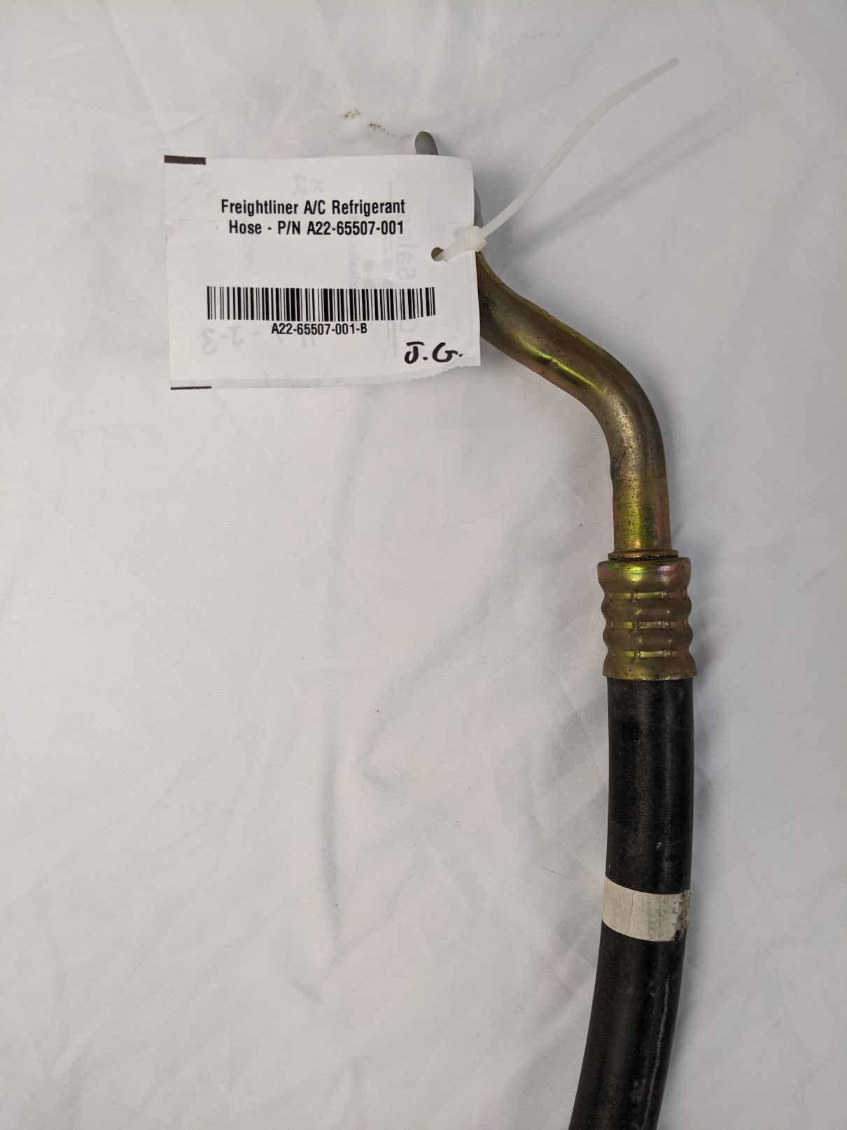 Freightliner A/C Refrigerant Hose - P/N A22-65507-001