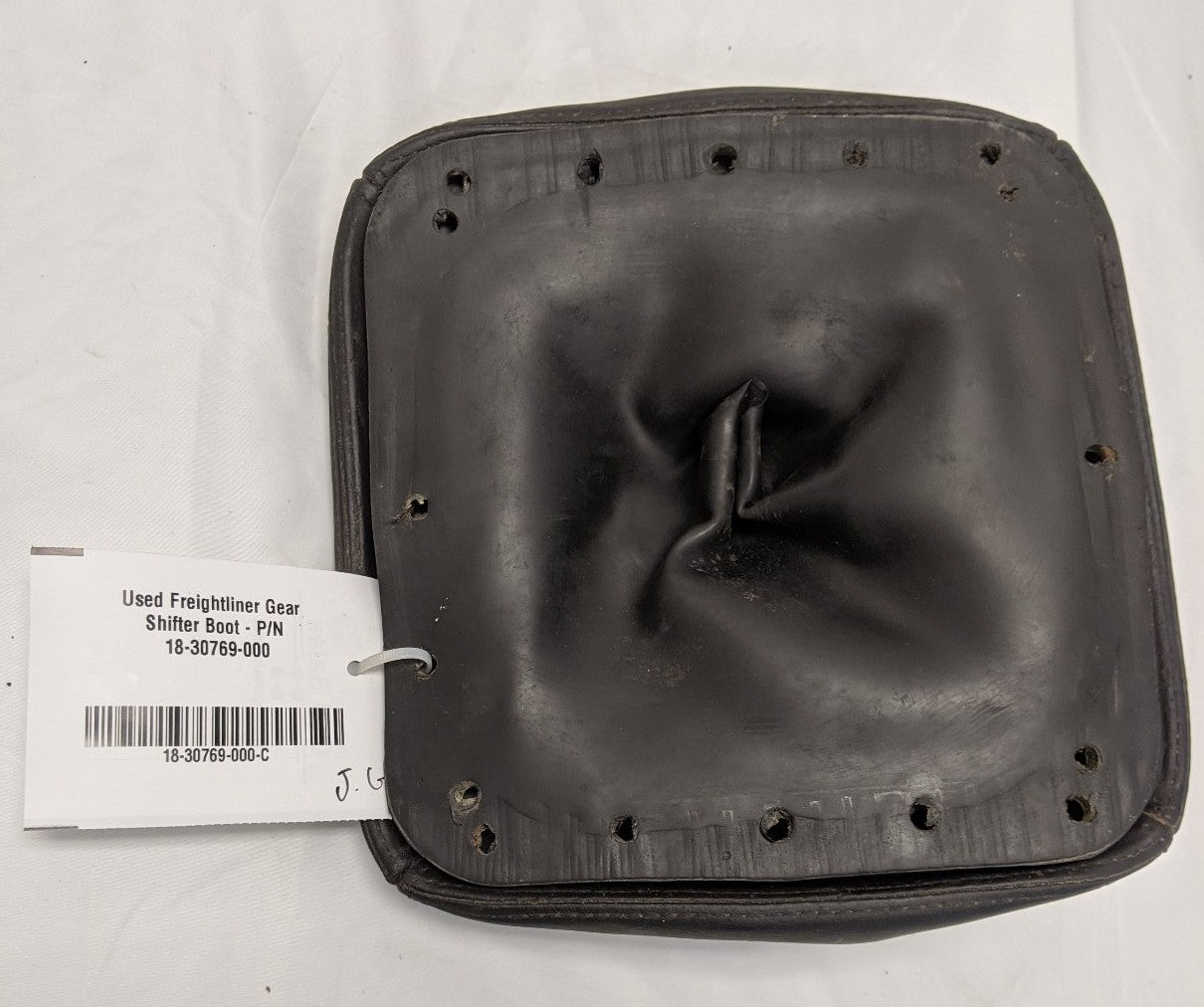 Used Freightliner Gear Shifter Boot - P/N 18-30769-000